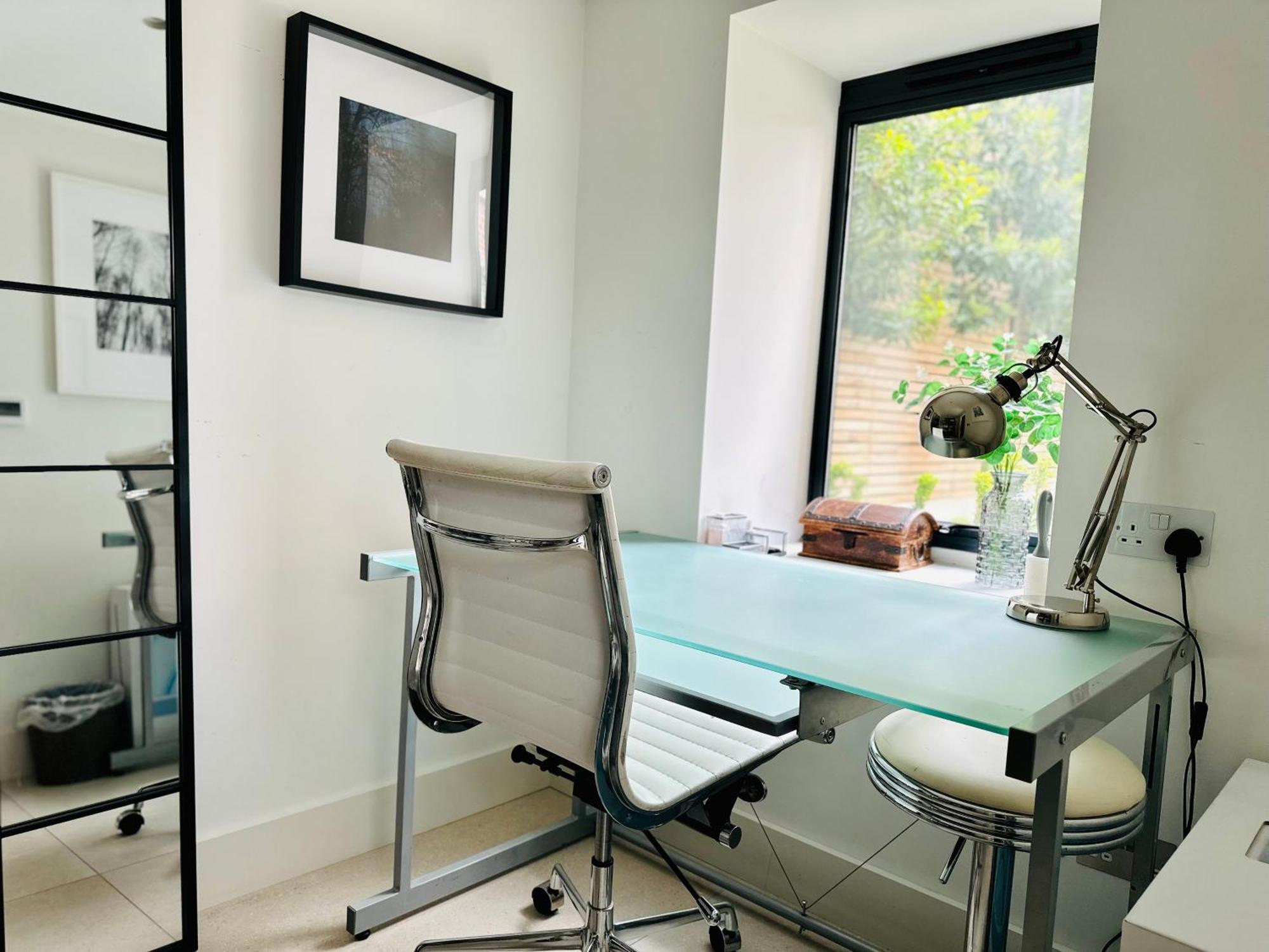 Stunning, Architecturally Designed Garden Studio With Parking London Exterior photo